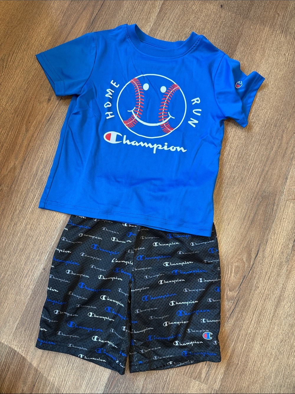 Champion Short Set